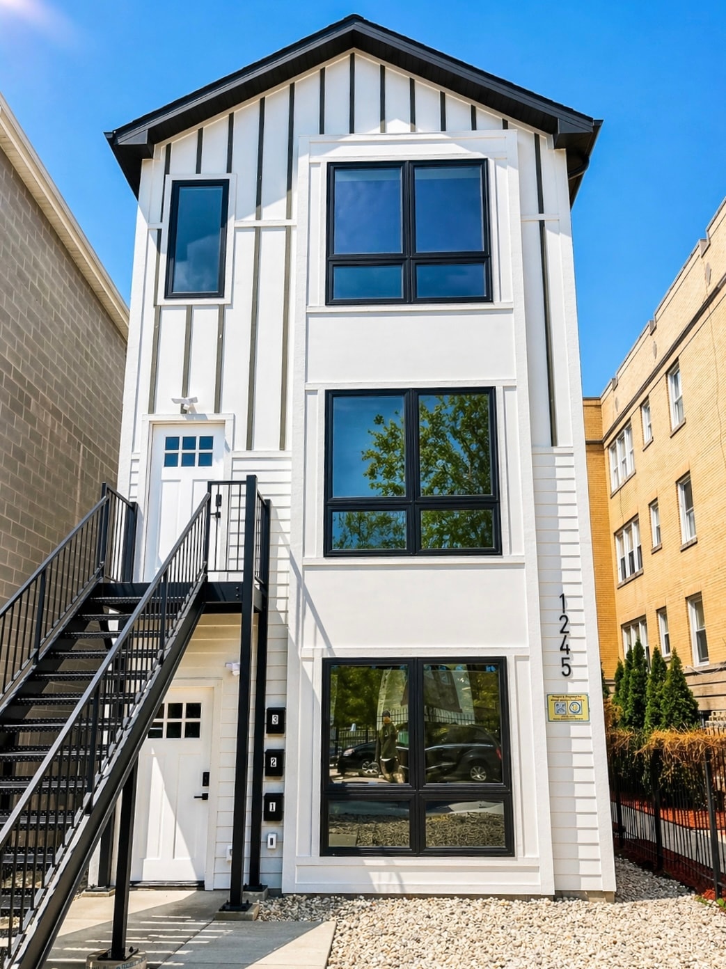 2655 W 21st St, Chicago, IL for Sale