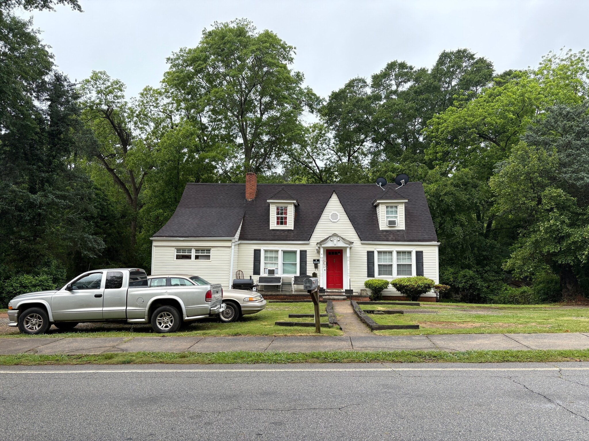 711 W Main St, Thomaston, GA for Sale