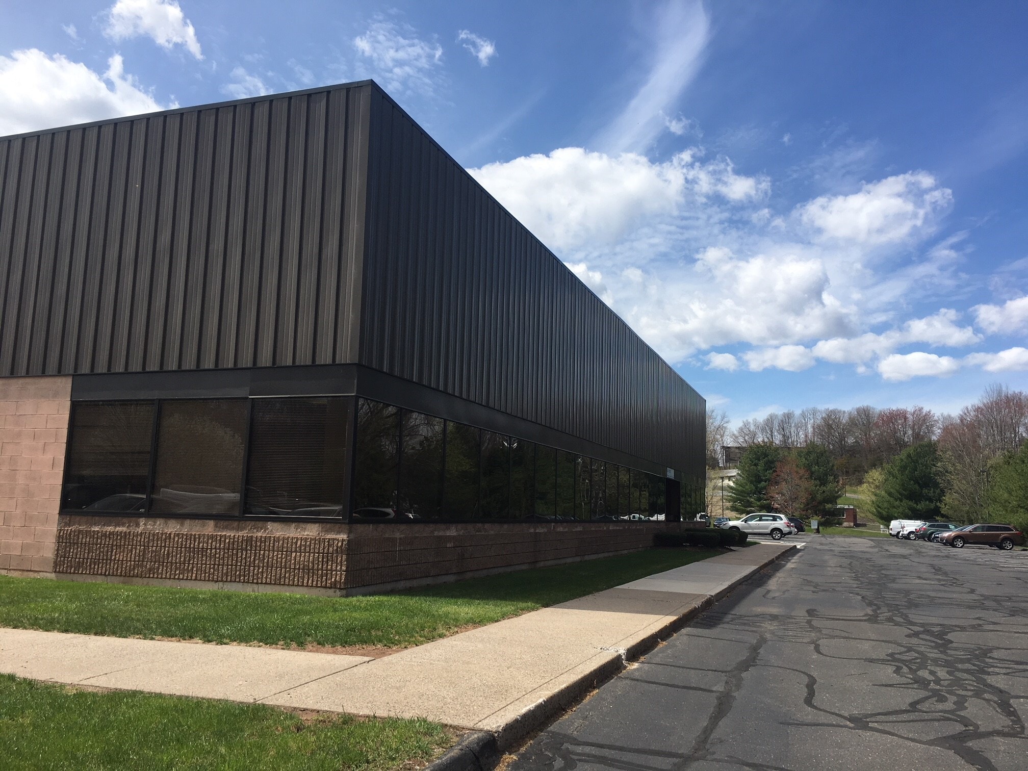 100 Sebethe Dr, Cromwell, CT for Rent