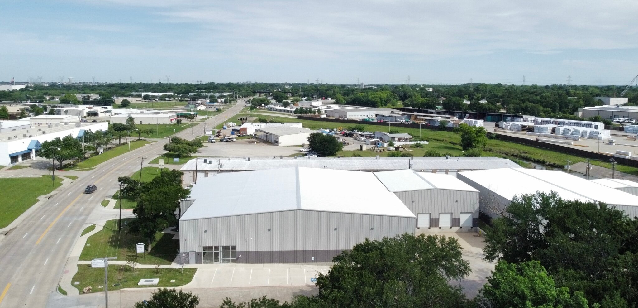 888 N Mill St, Lewisville, TX for Rent
