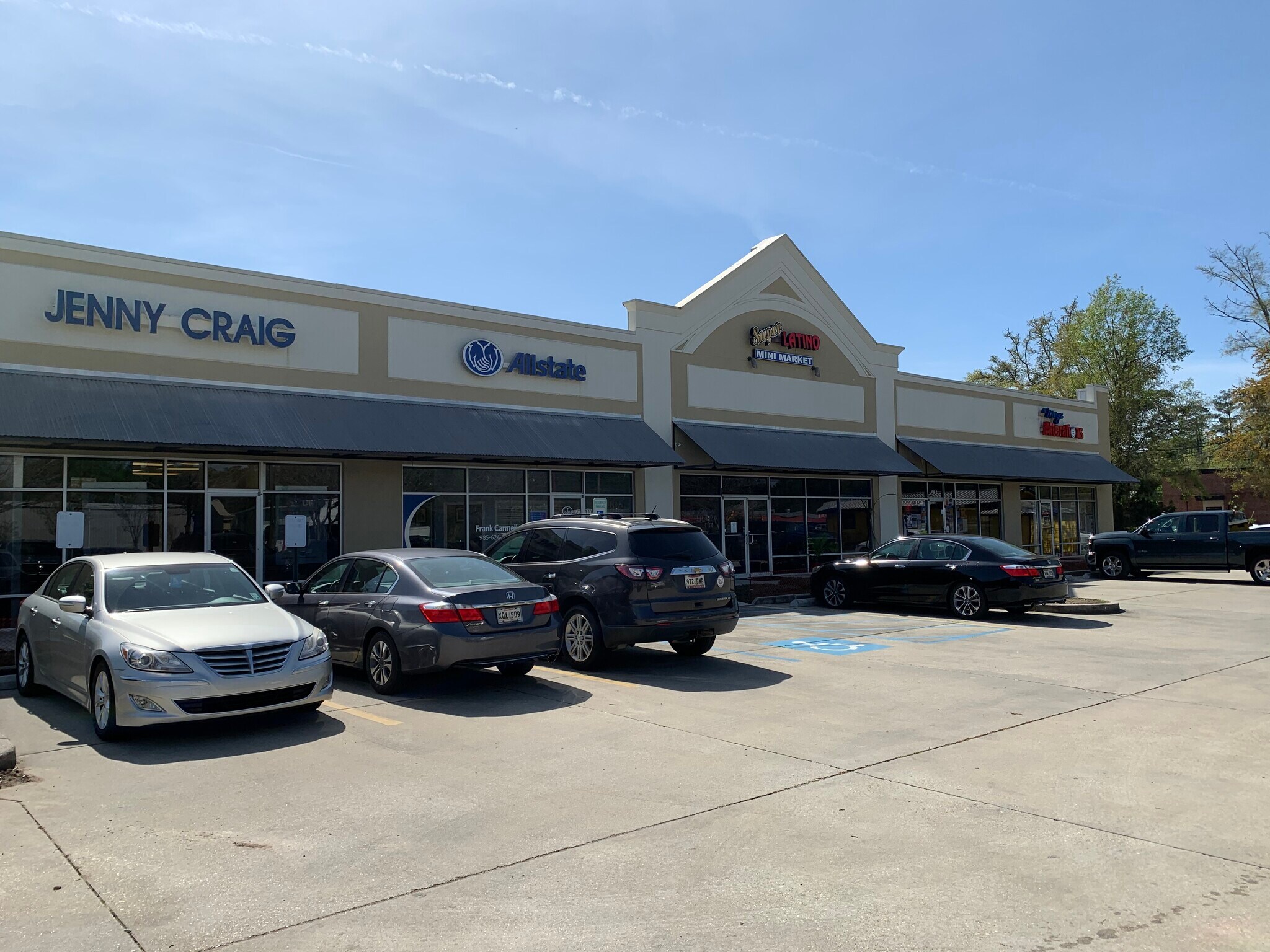 2186 Florida St Mandeville, LA 70448 Retail Property for Lease on
