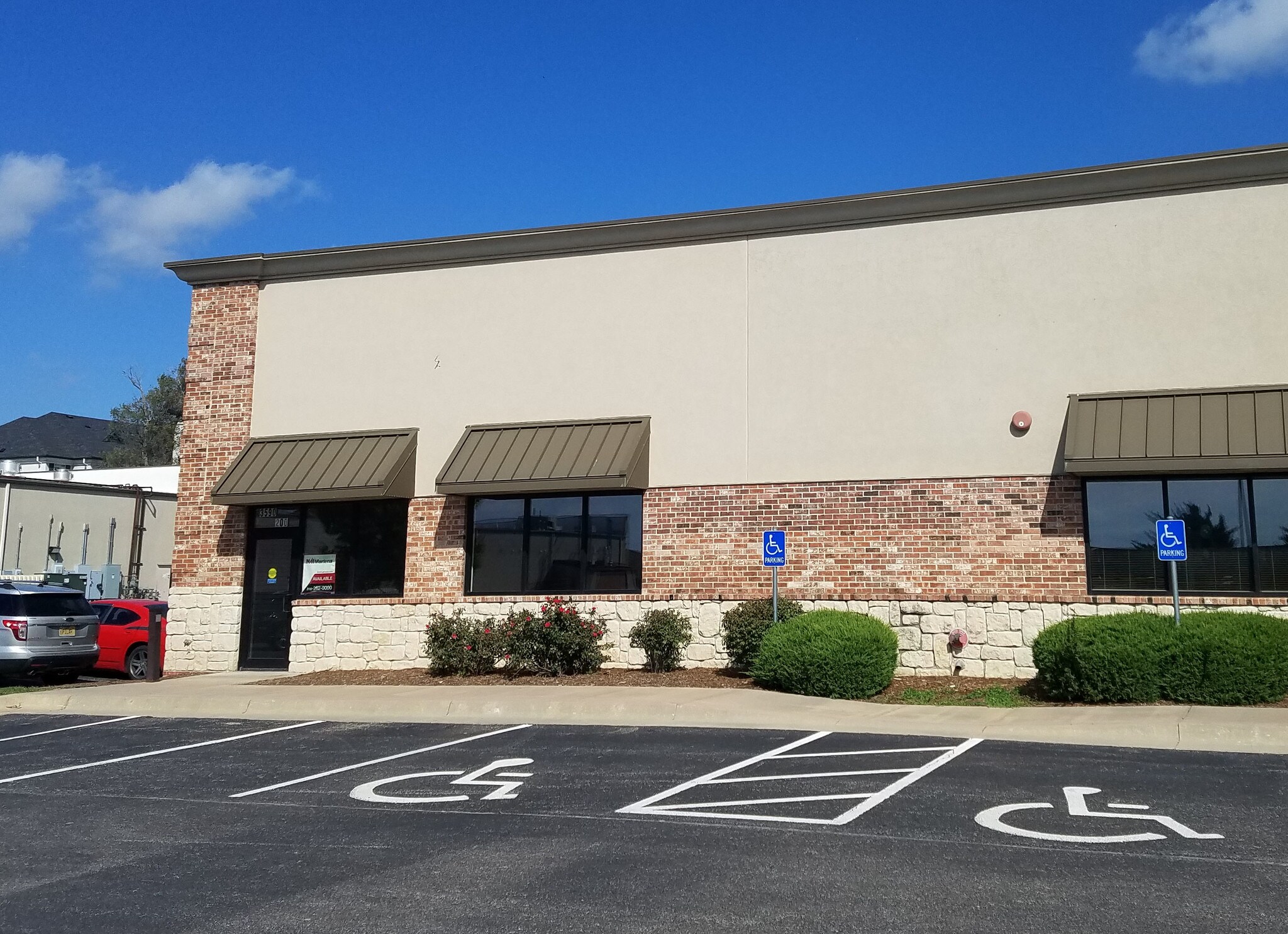 3590 N Woodlawn Blvd, Wichita, KS for Sale