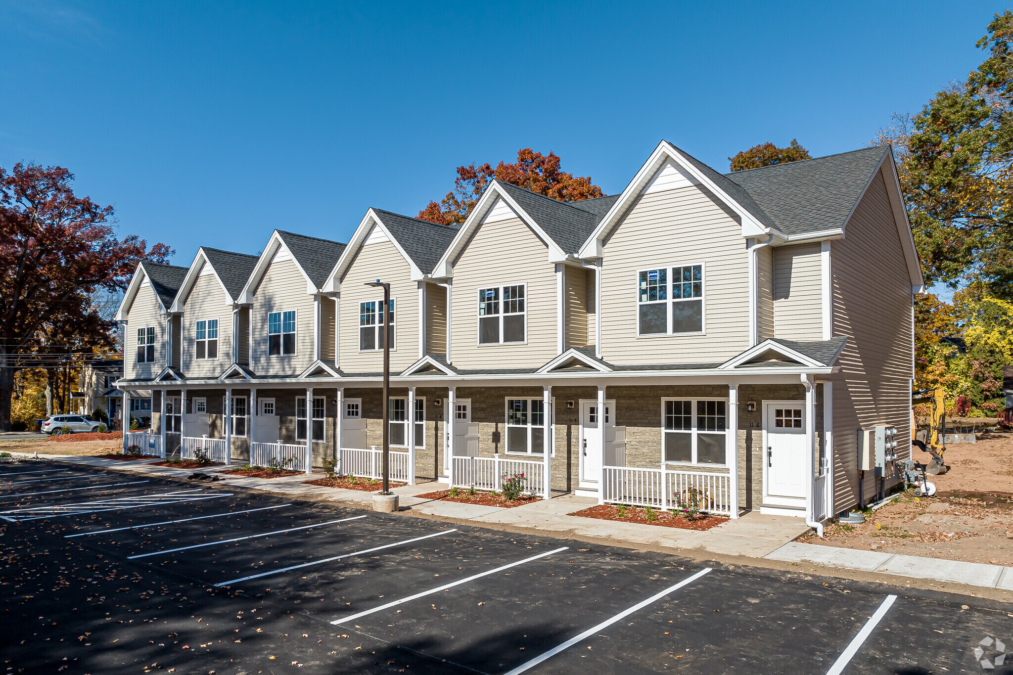 31-1 Lillian Dr, Manchester, CT for Sale