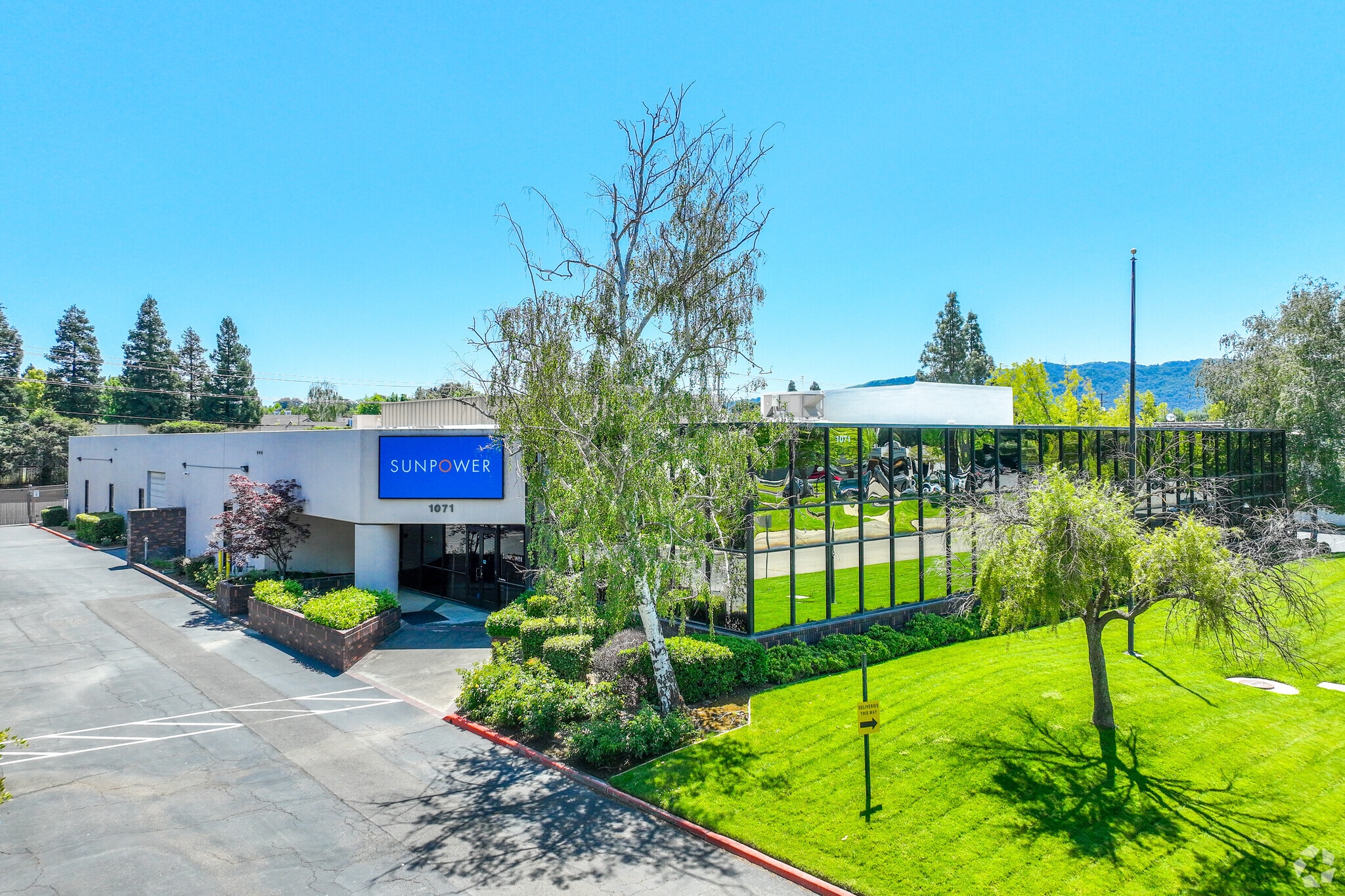 1071 Serpentine Ln, Pleasanton, CA for Sale