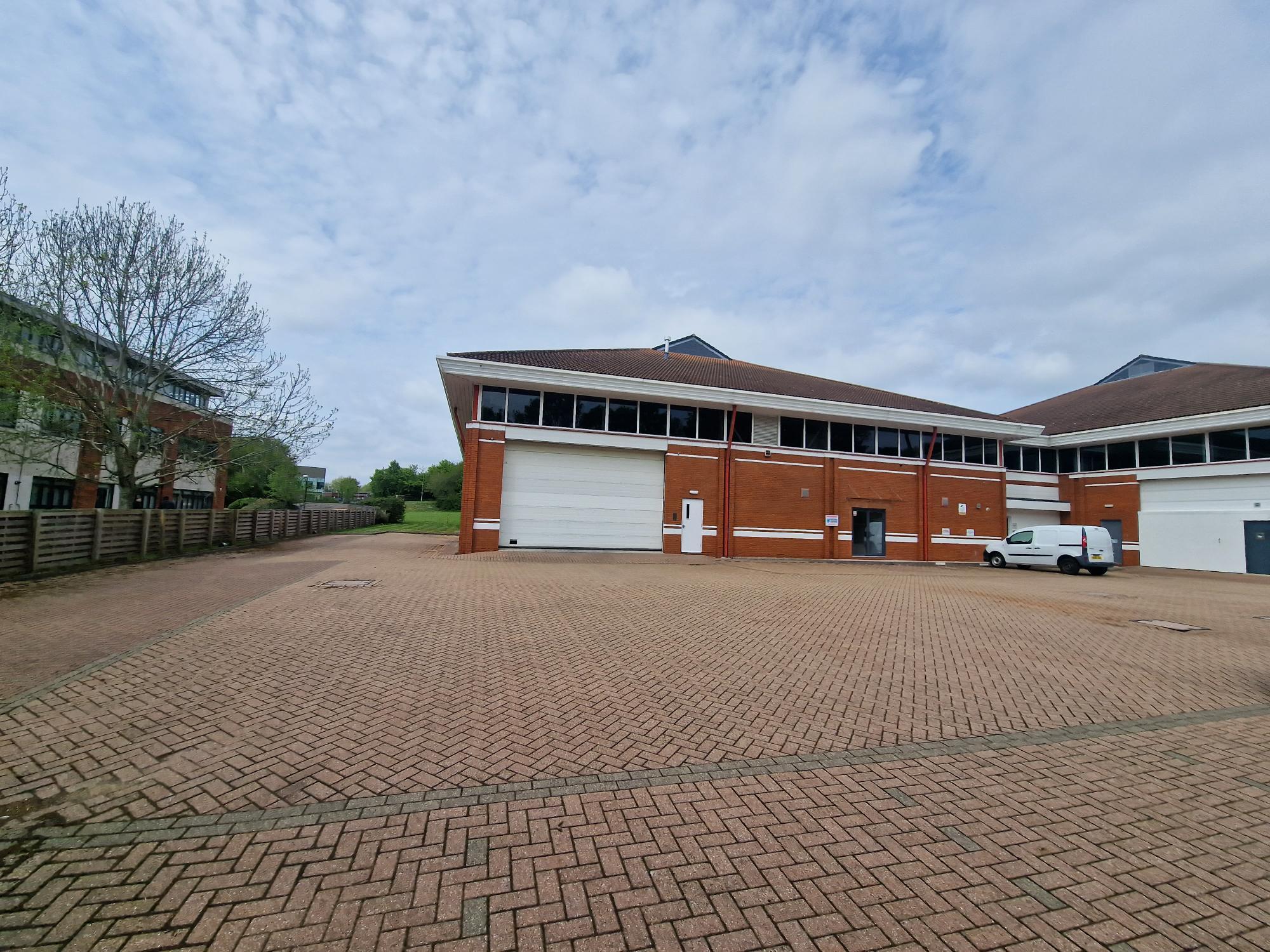 Crockford Ln, Chineham, HAM for Rent