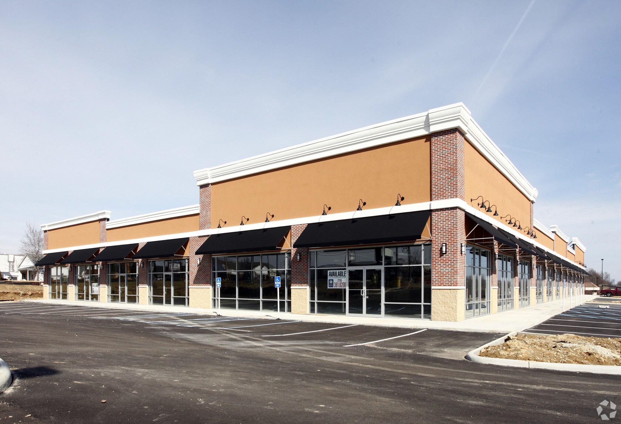 2863 S Arlington Rd, Akron, OH for Rent