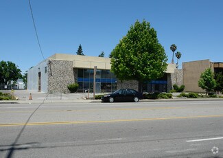 2044 Old Middlefield Way  