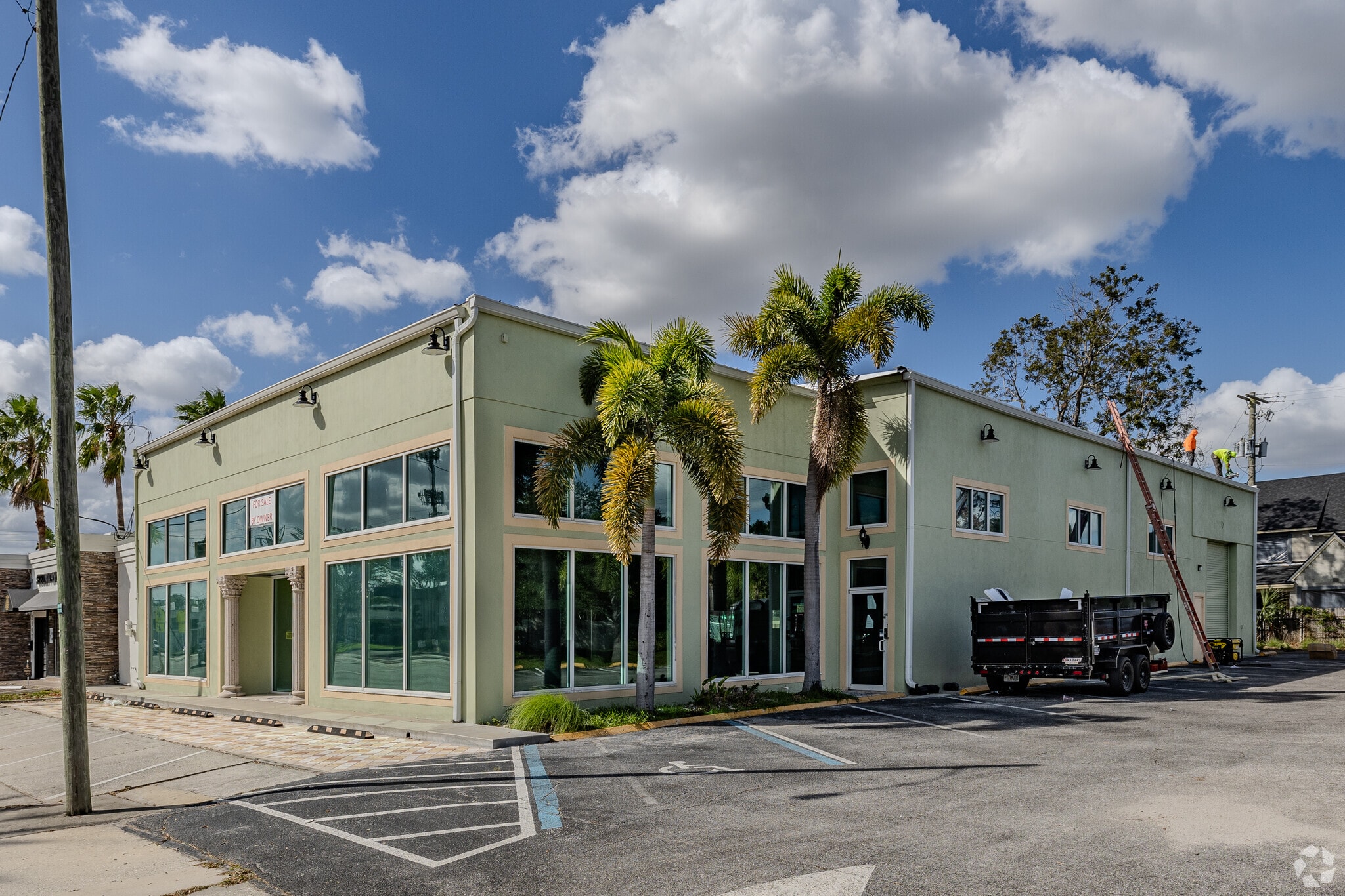 2905 W Kennedy Blvd, Tampa, FL for Sale