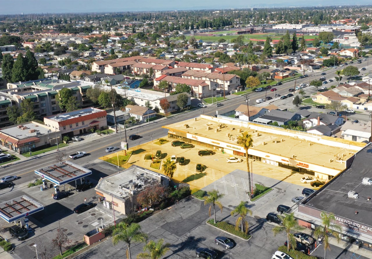 12205 Centralia St, Lakewood, CA for Sale