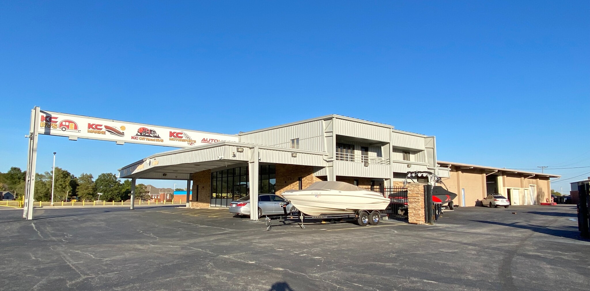 11900 E 350 Hwy, Raytown, MO for Sale
