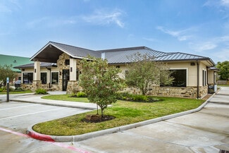 Pearland, TX Office/Medical - 1416 E Broadway St