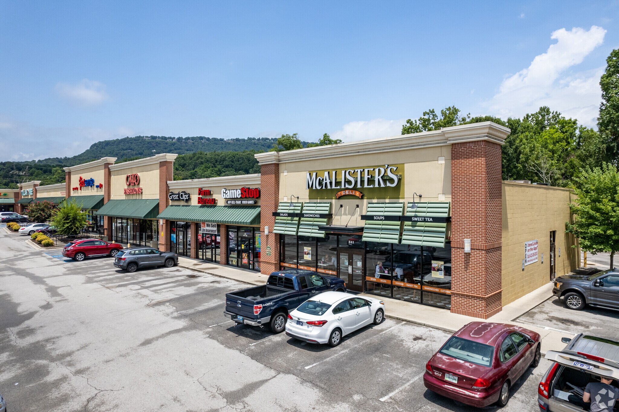 541 Signal Mountain Rd, Chattanooga, TN for Rent