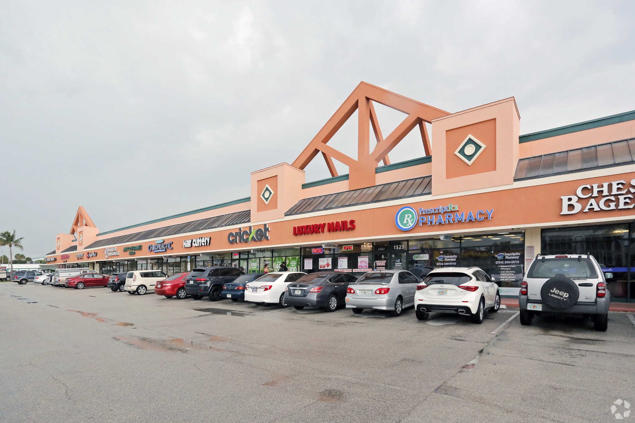 1509-1523 E Commercial Blvd, Fort Lauderdale, FL for Rent