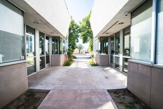 Madera, CA Office/Medical - 816 W Yosemite Ave