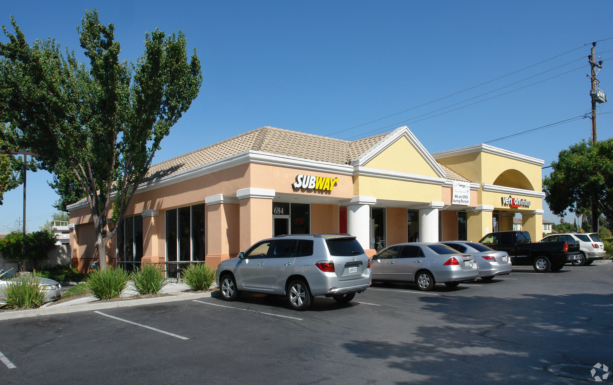 620-696 Blossom Hill Rd, San Jose, CA for Rent