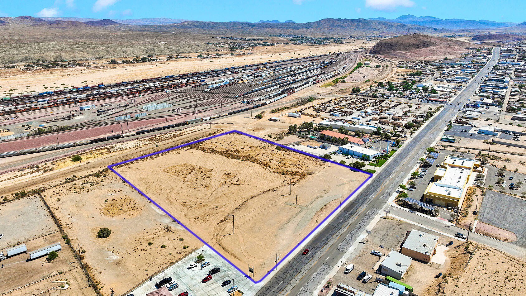 2041 W Main St, Barstow, CA for Sale