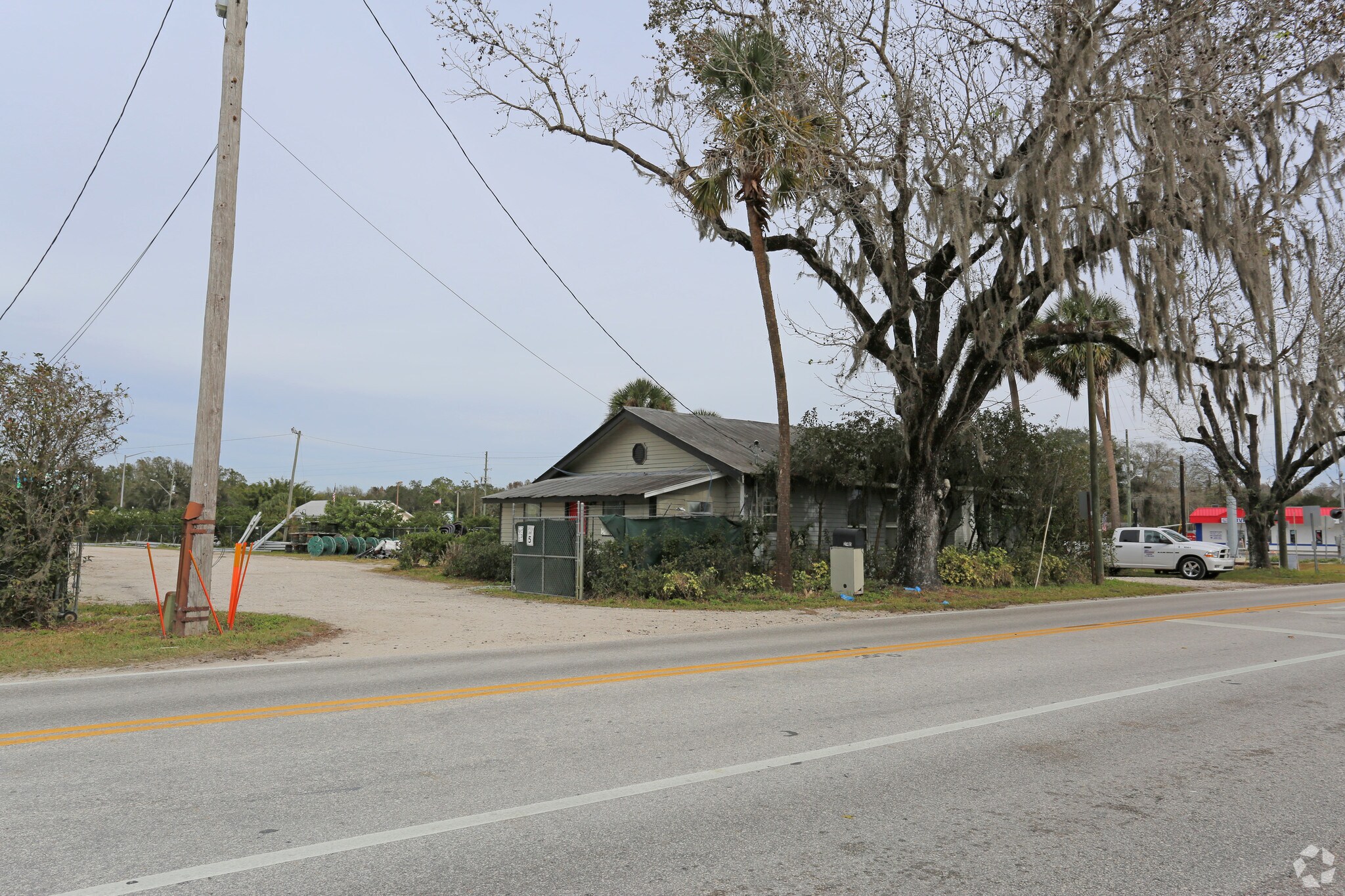 21405 County Line Rd, Lutz, FL for Rent