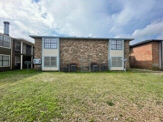 Baton Rouge, LA Apartments - 8521 Rush Ave
