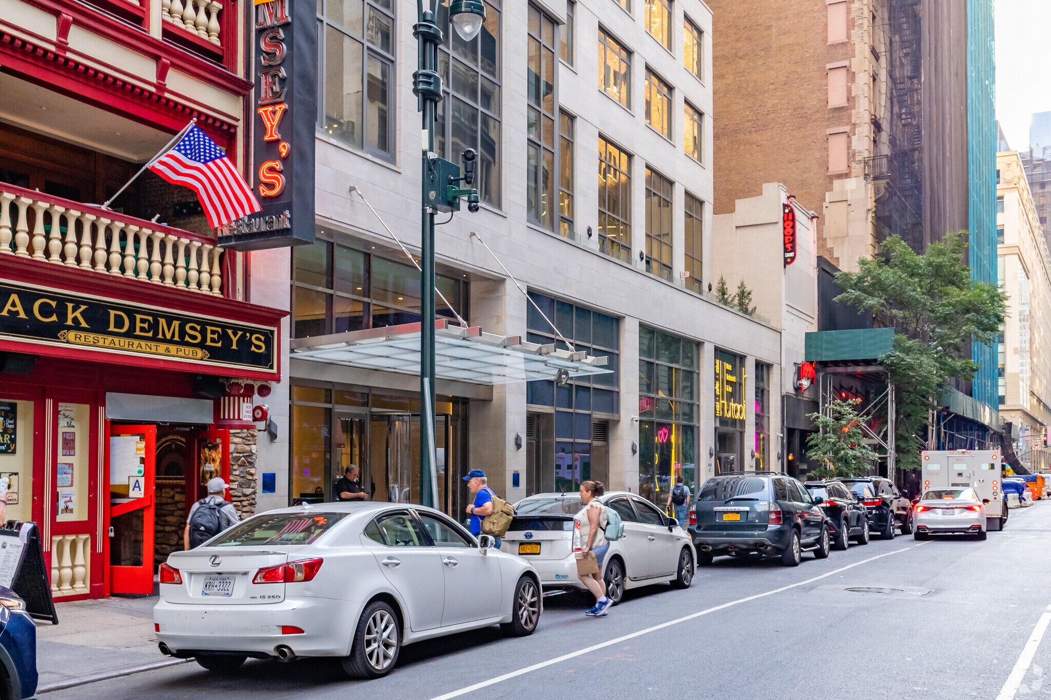 42 W 33rd St, New York, NY for Rent