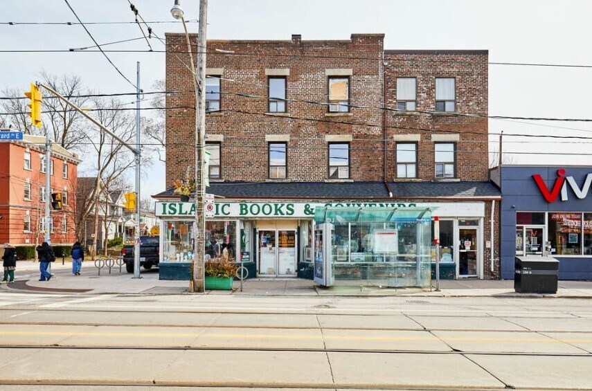 1395 Gerrard St E, Toronto, ON for Sale