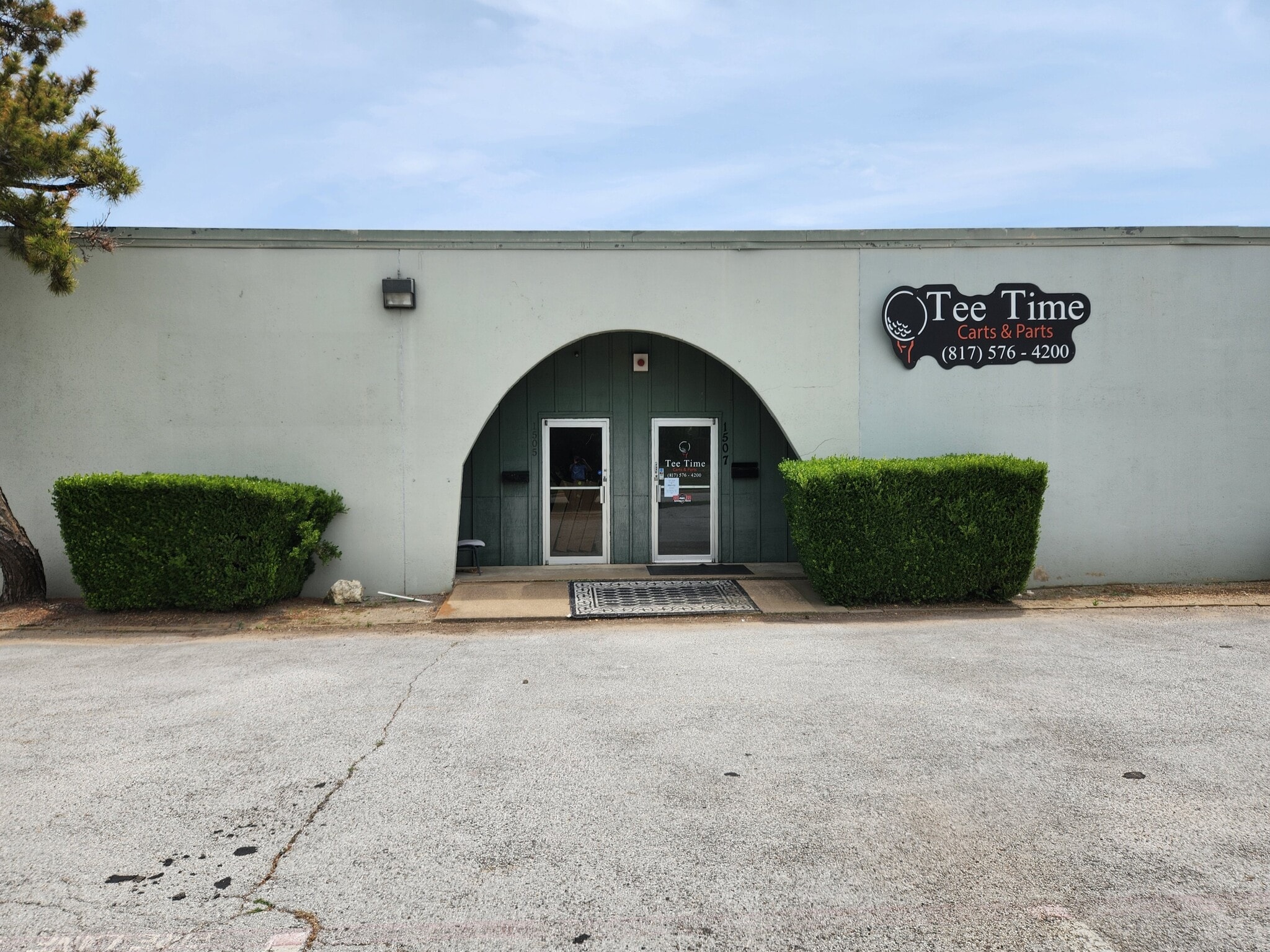 1507 Central Park Dr, Hurst, TX for Rent