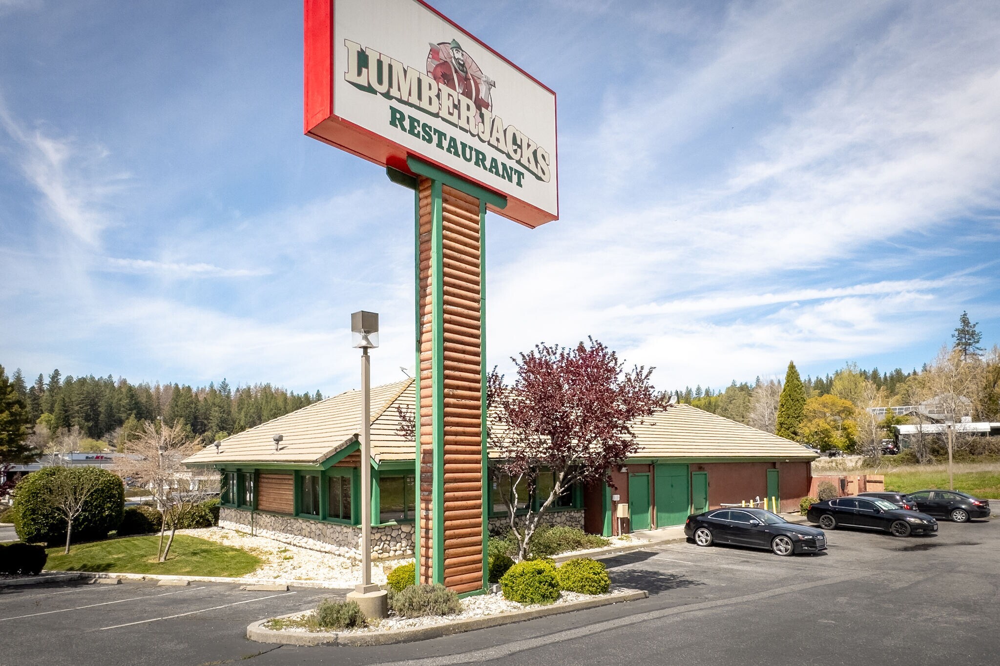 2075 Nevada City Hwy, Grass Valley, CA for Sale