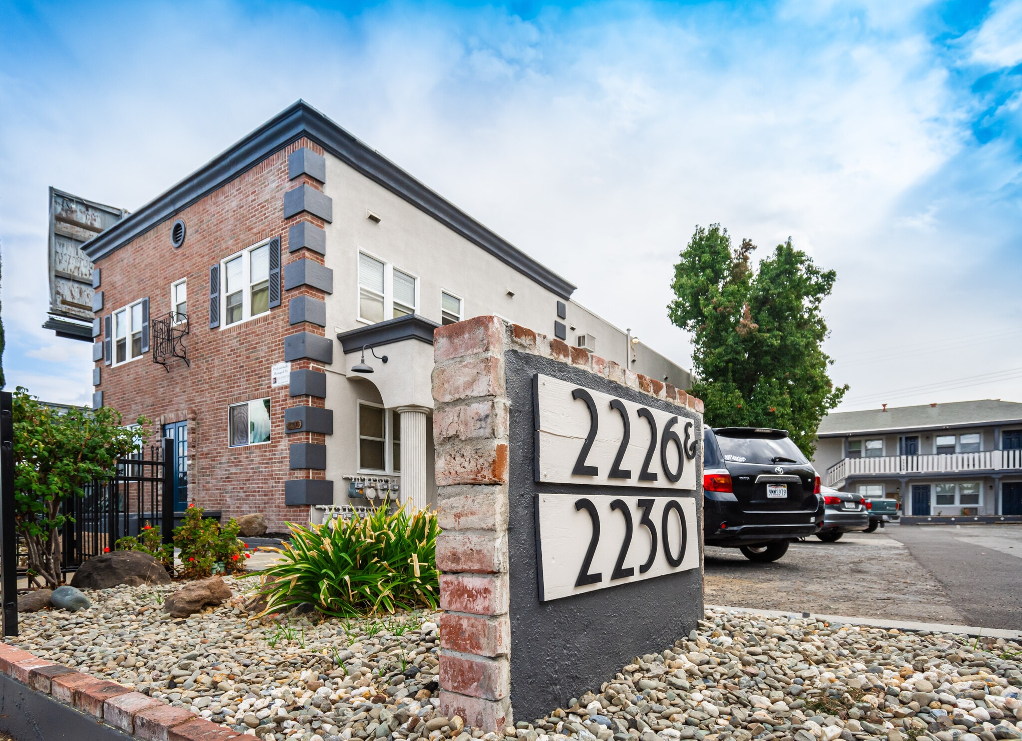 2226-2230 Sutterville Rd, Sacramento, CA for Sale