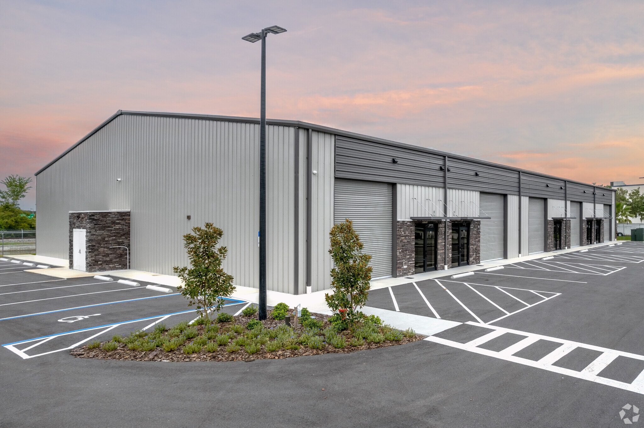 1802 Corporate Center Ln, Plant City, FL for Rent