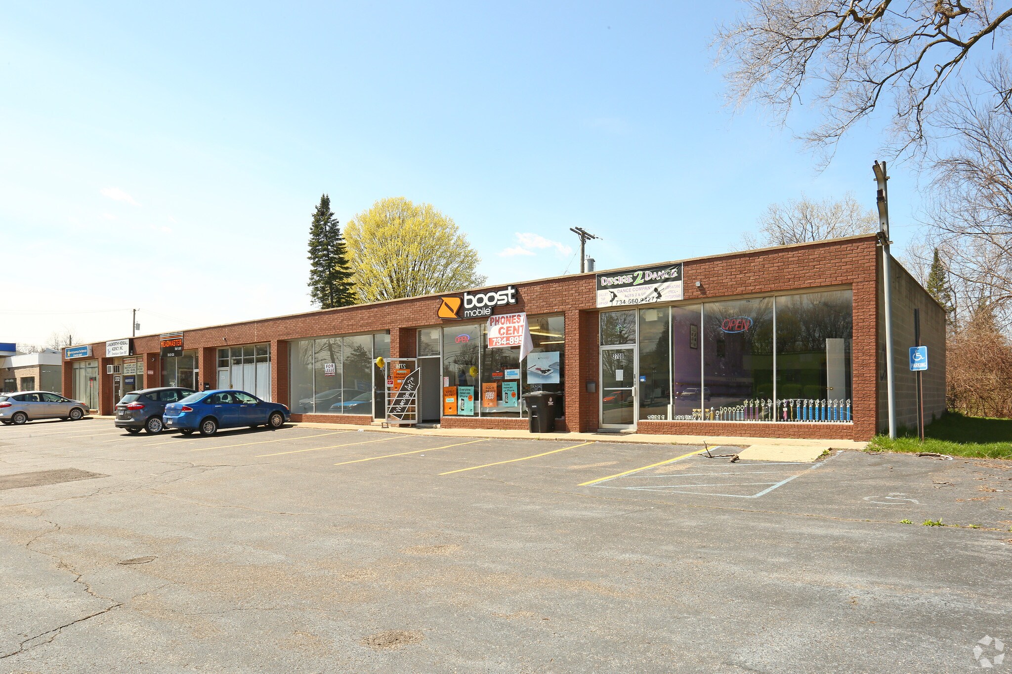 2708-2736 S Newburgh Rd, Westland, MI for Rent