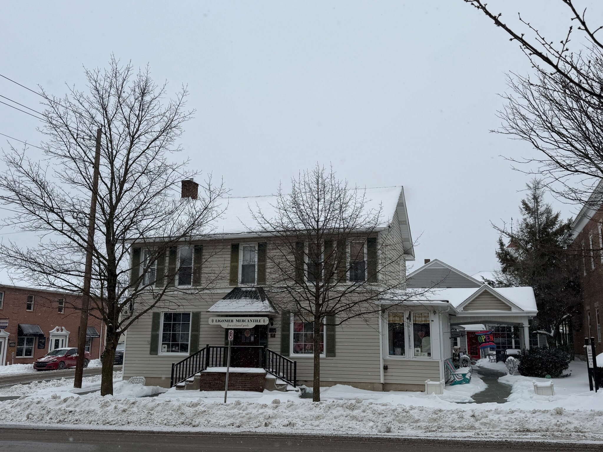 138 W Main St, Ligonier Township, PA for Sale