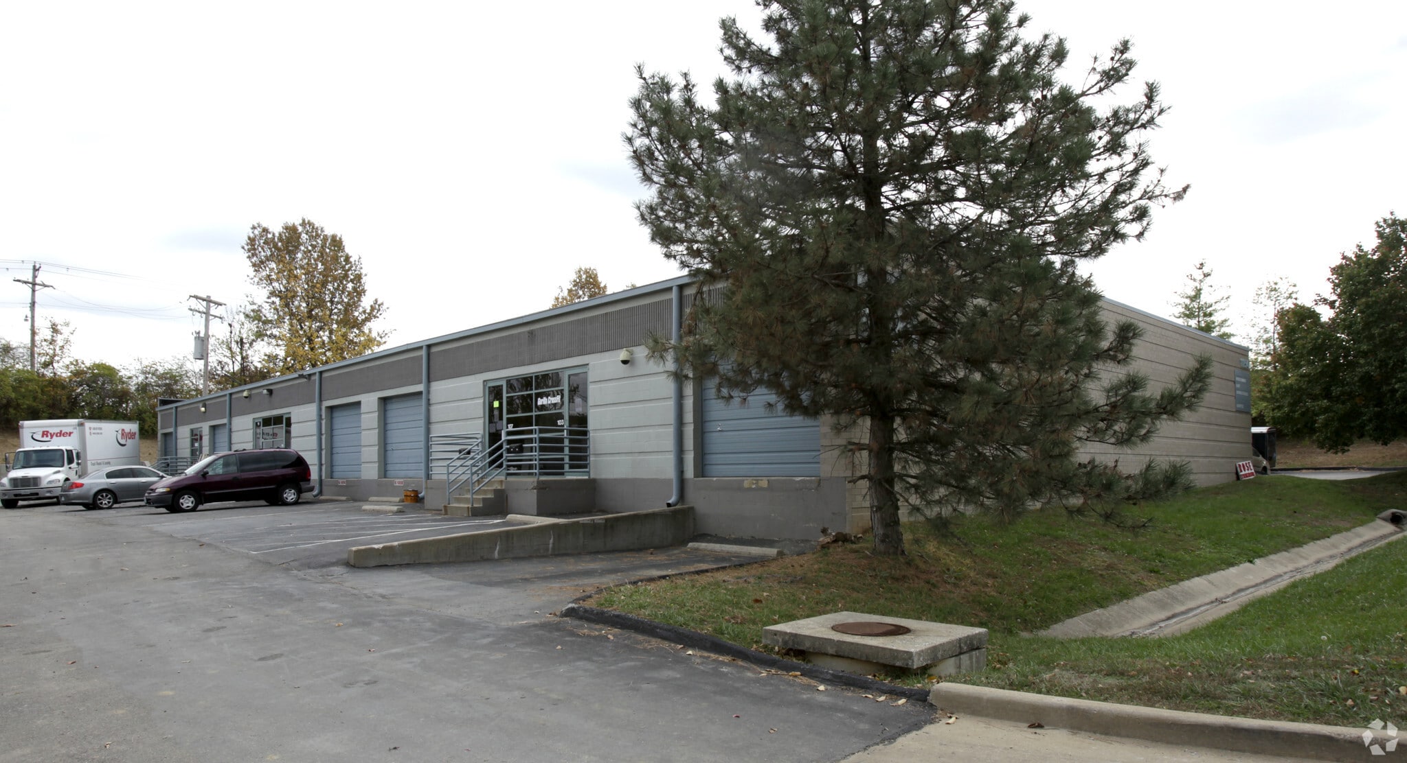 11142-11154 S Lindbergh Business Ct, Saint Louis, MO for Rent