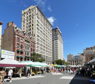 New York, NY Retail - 200 Park Ave S