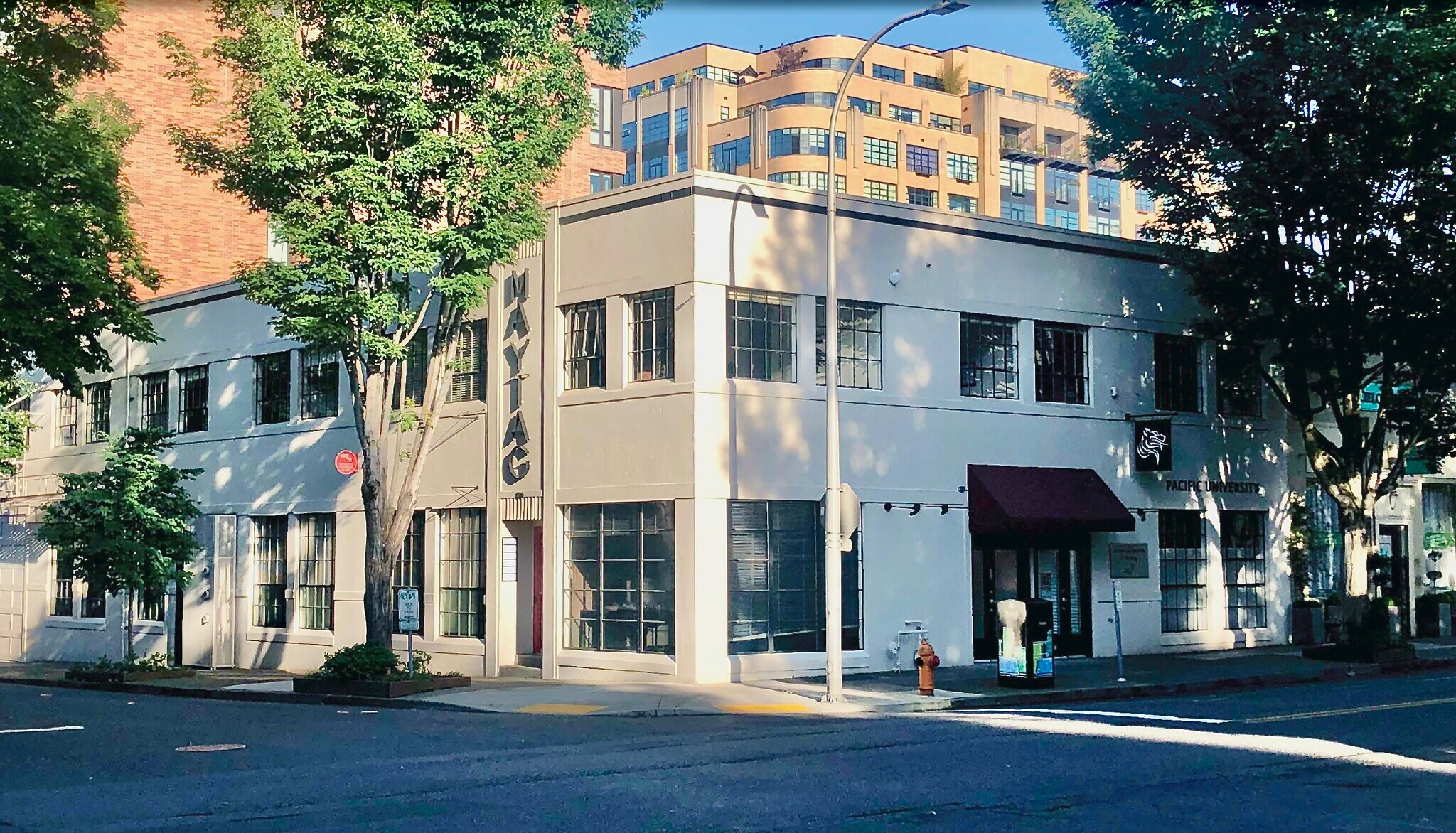 1120-1136 NW Hoyt St, Portland, OR for Rent