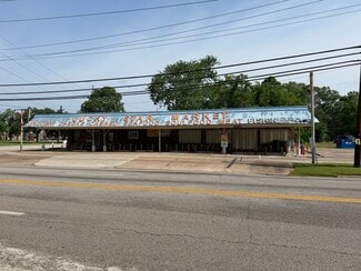 Beaumont, TX Retail - 3270 E Lucas Dr