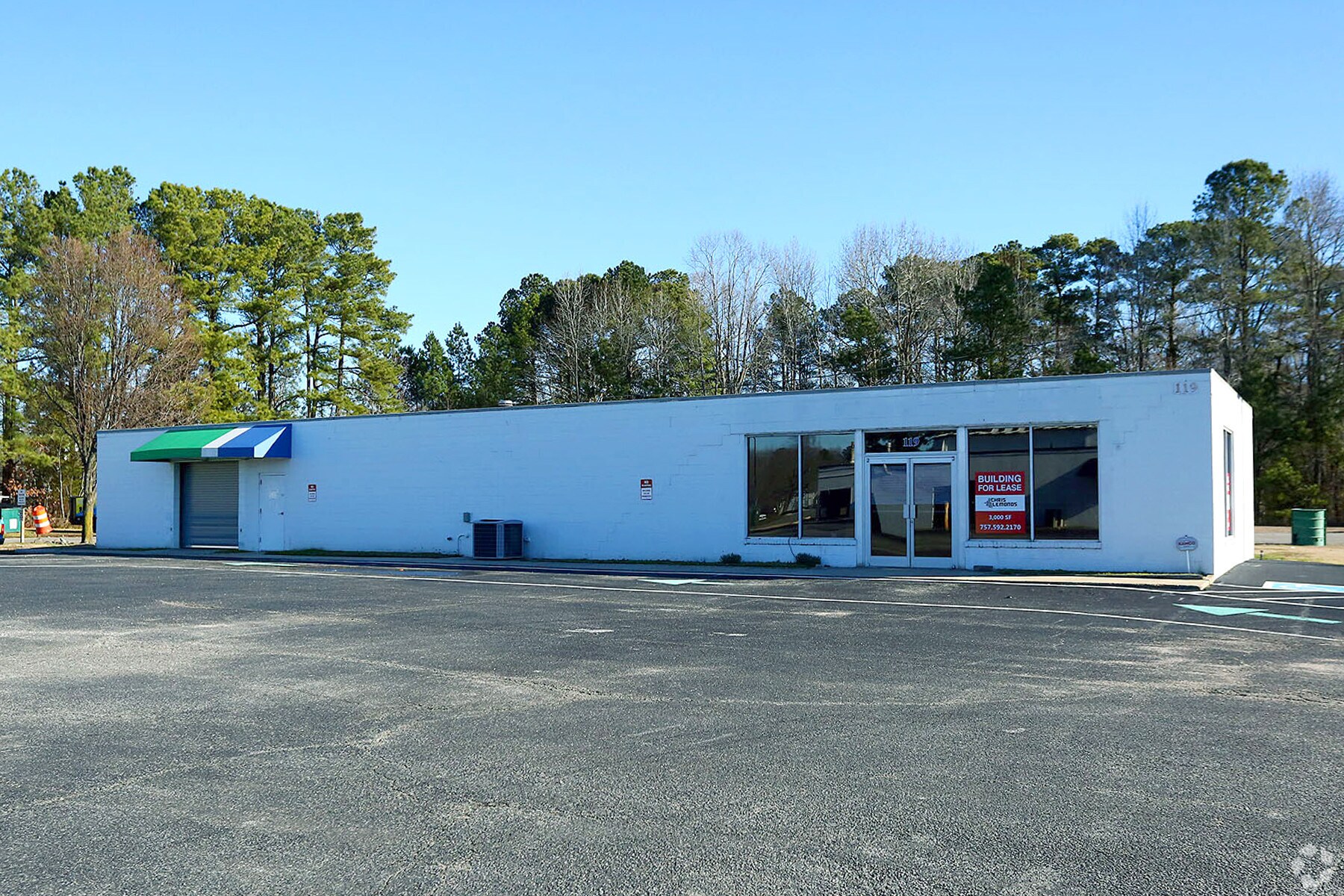 119 Wolf Trap Rd Yorktown, VA 23692 Retail Property for Lease on