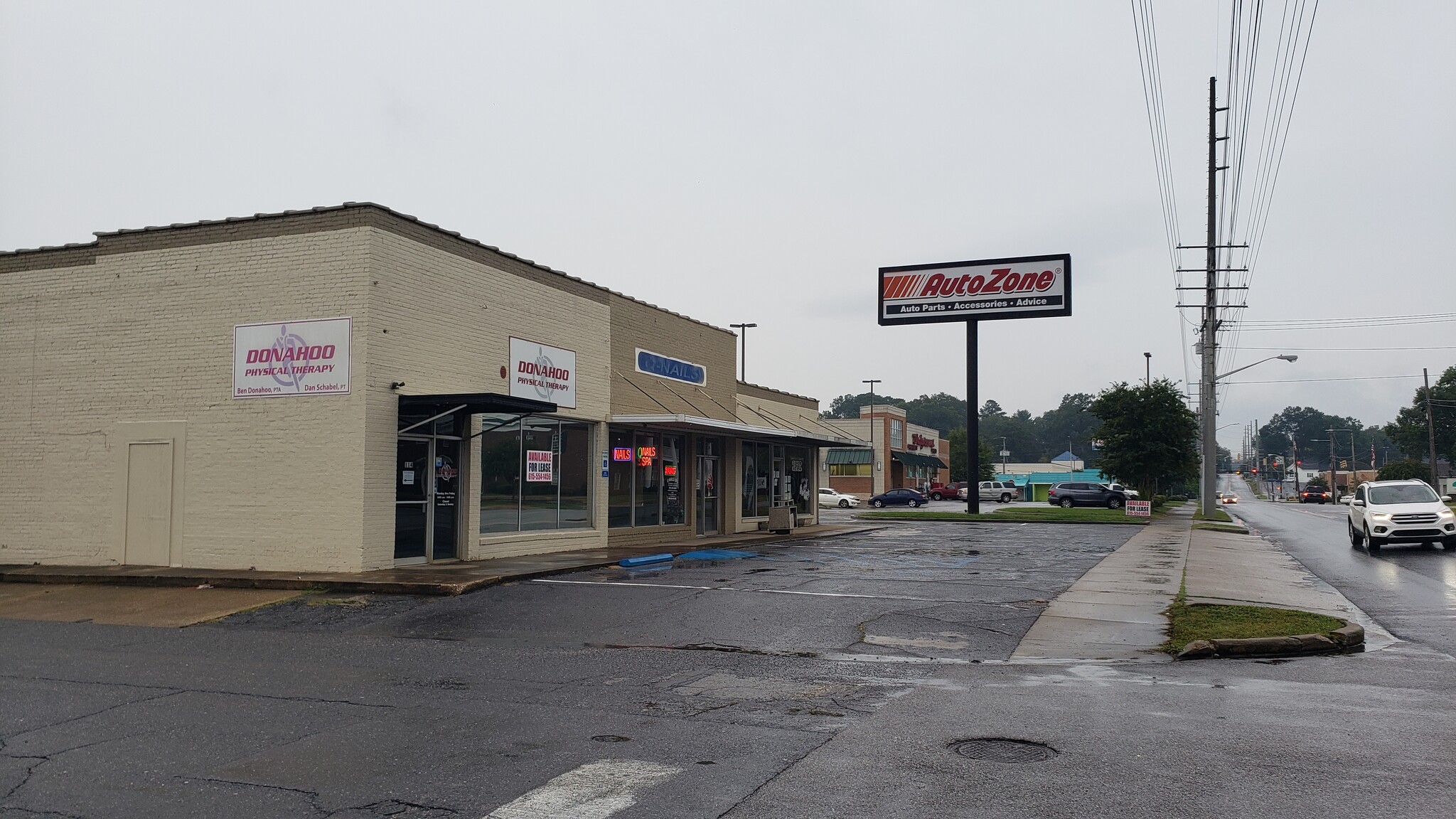 112-114 Fort Williams St, Sylacauga, AL for Rent