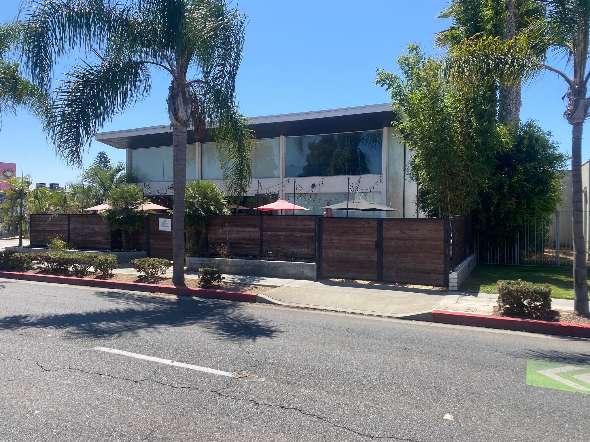 653-657 W 19th St, Costa Mesa, CA for Rent