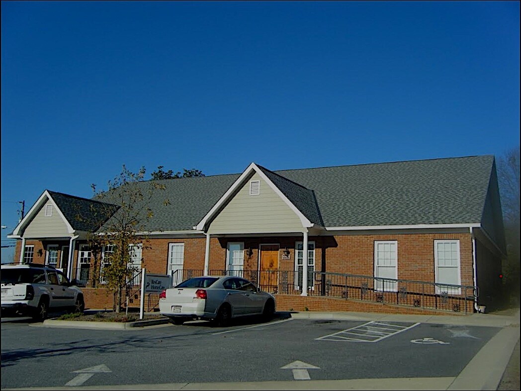 5652 Lorenzo Rd, Columbus, GA for Rent