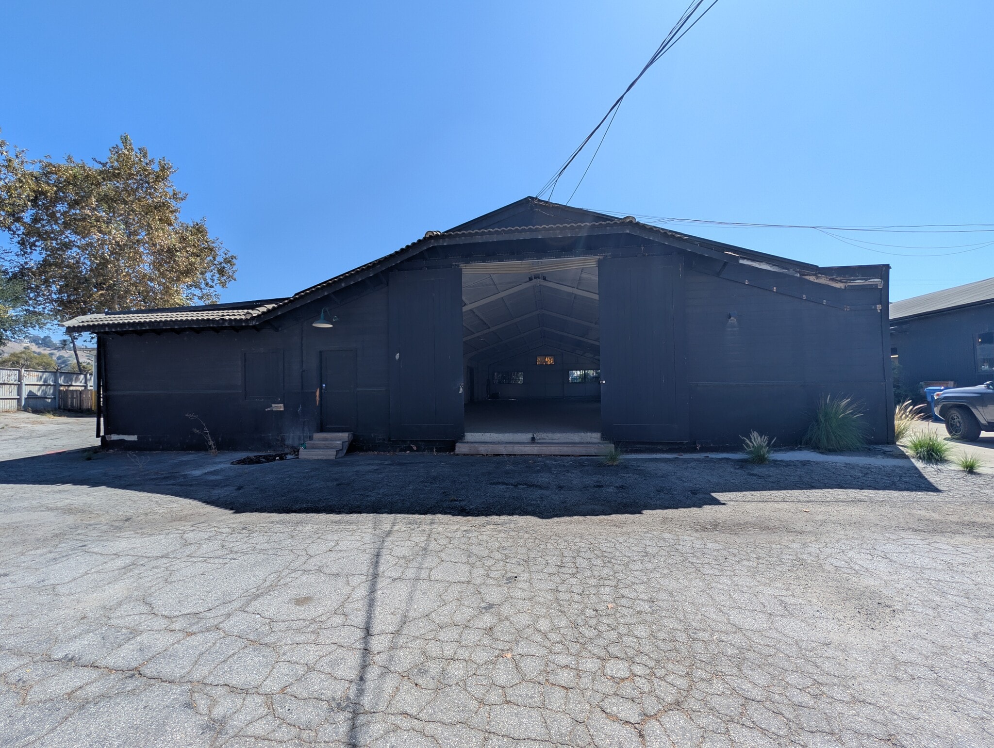 2428 Glover Pl, Los Angeles, CA for Rent