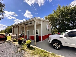 Council Bluffs, IA Specialty - 23767 McPherson Ave Council Bluffs, IA Specialty - 23767 McPherson Ave