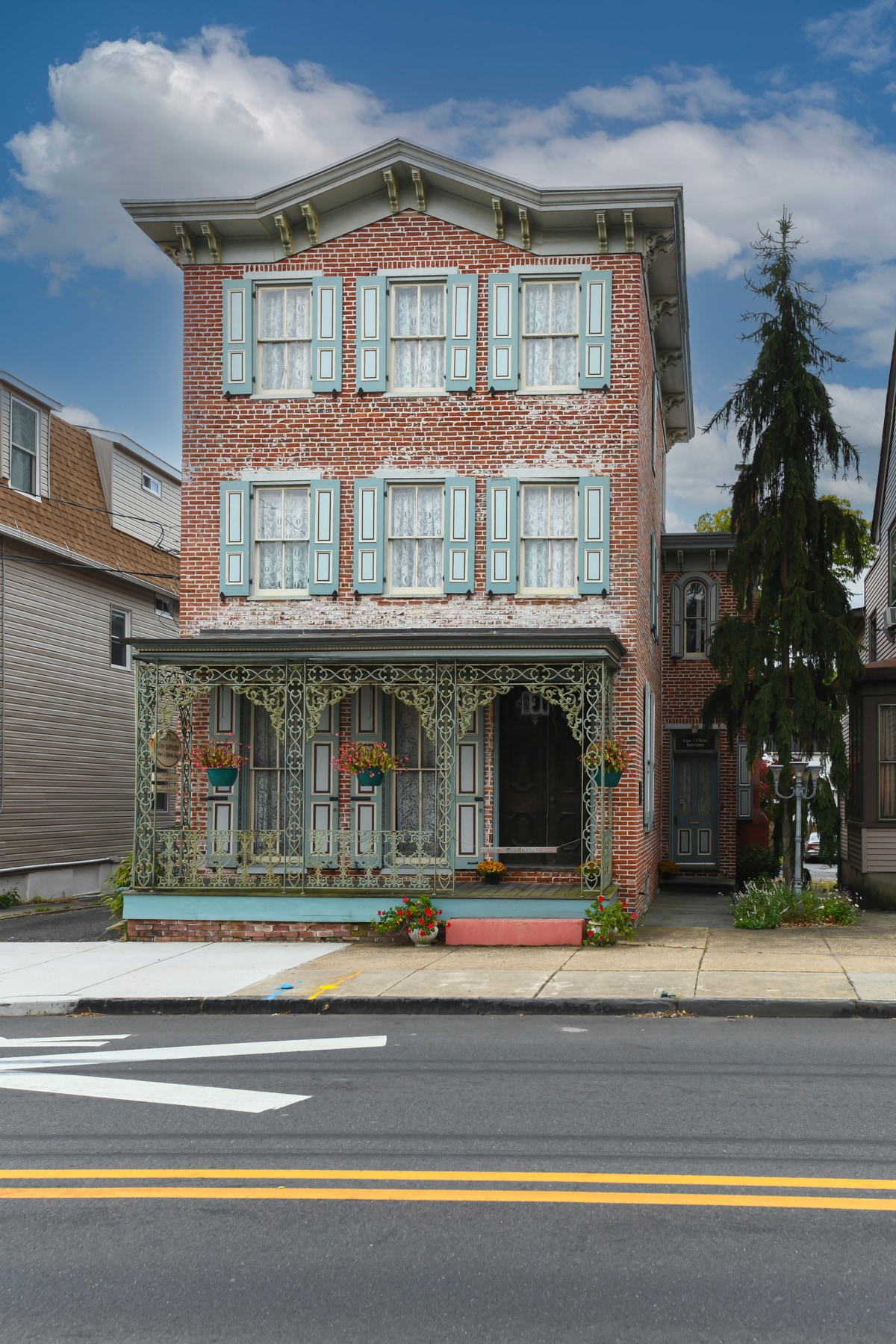 71 Cooper St, Woodbury, NJ for Sale