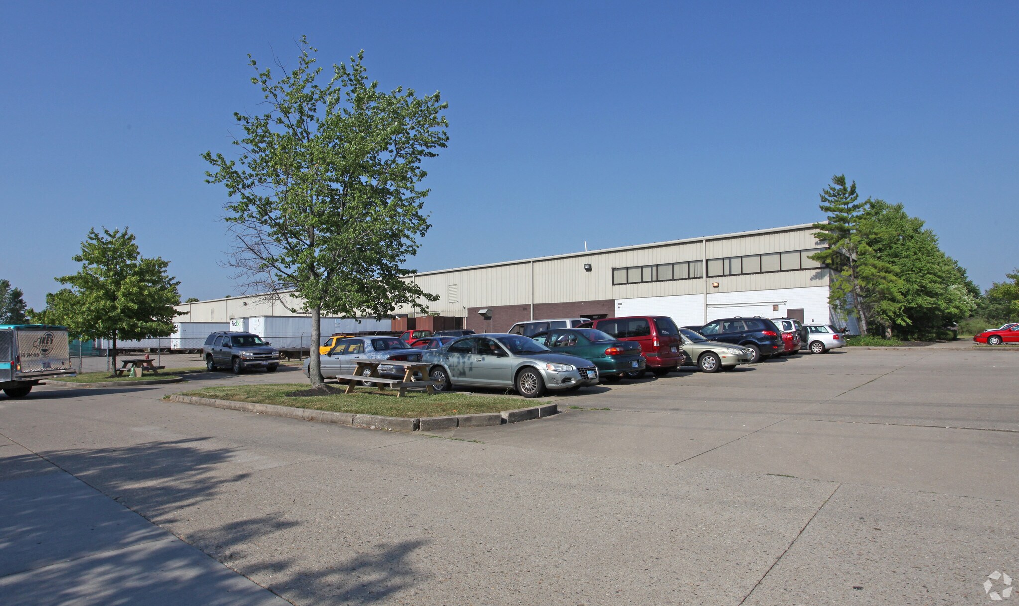 4275 Thunderbird Ln, Fairfield, OH for Sale