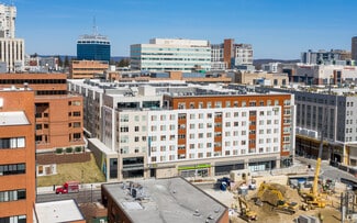 Towson, MD Retail - 22 E Susquehanna Ave