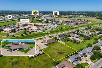 Hutchinson, KS Medical - 1712 E 23rd St