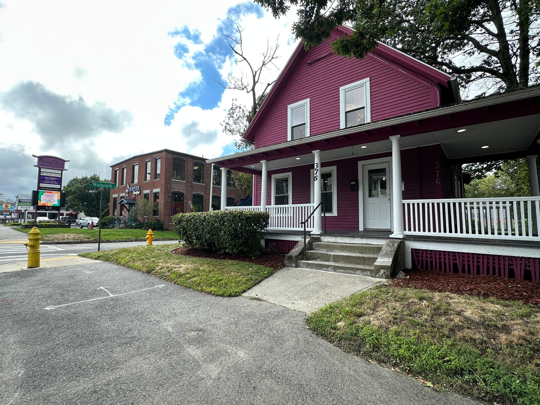 376 Chandler St, Worcester, MA for Rent
