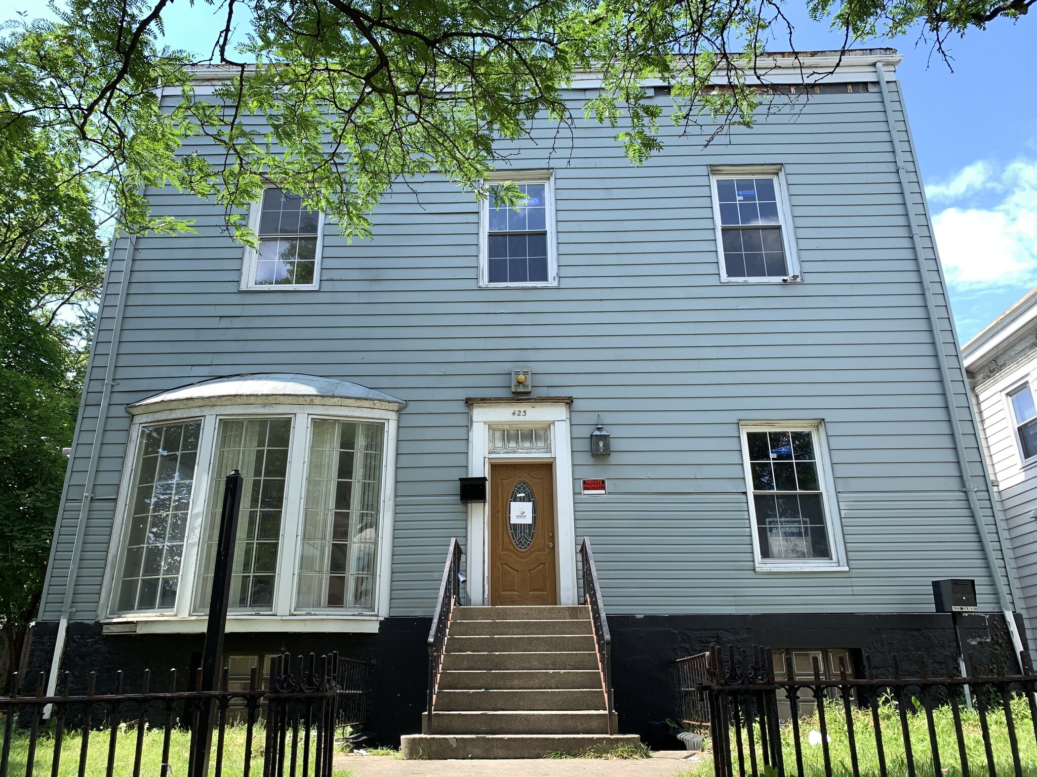 423 James St, Syracuse, NY for Sale