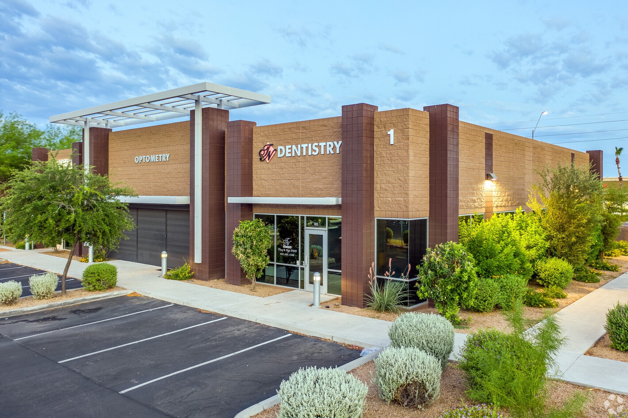 4550 E Bell Rd, Phoenix, AZ for Rent