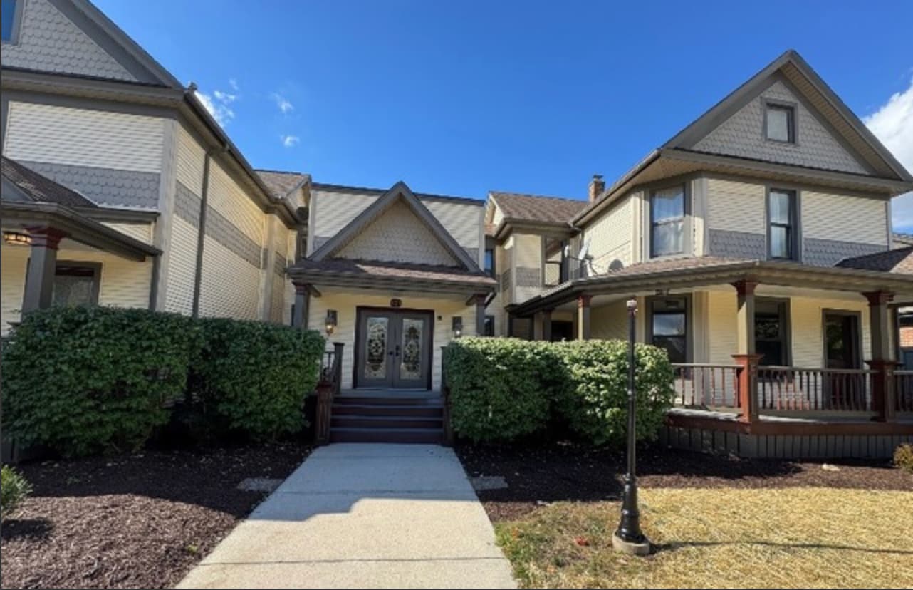 121 N Washington St, Naperville, IL for Rent