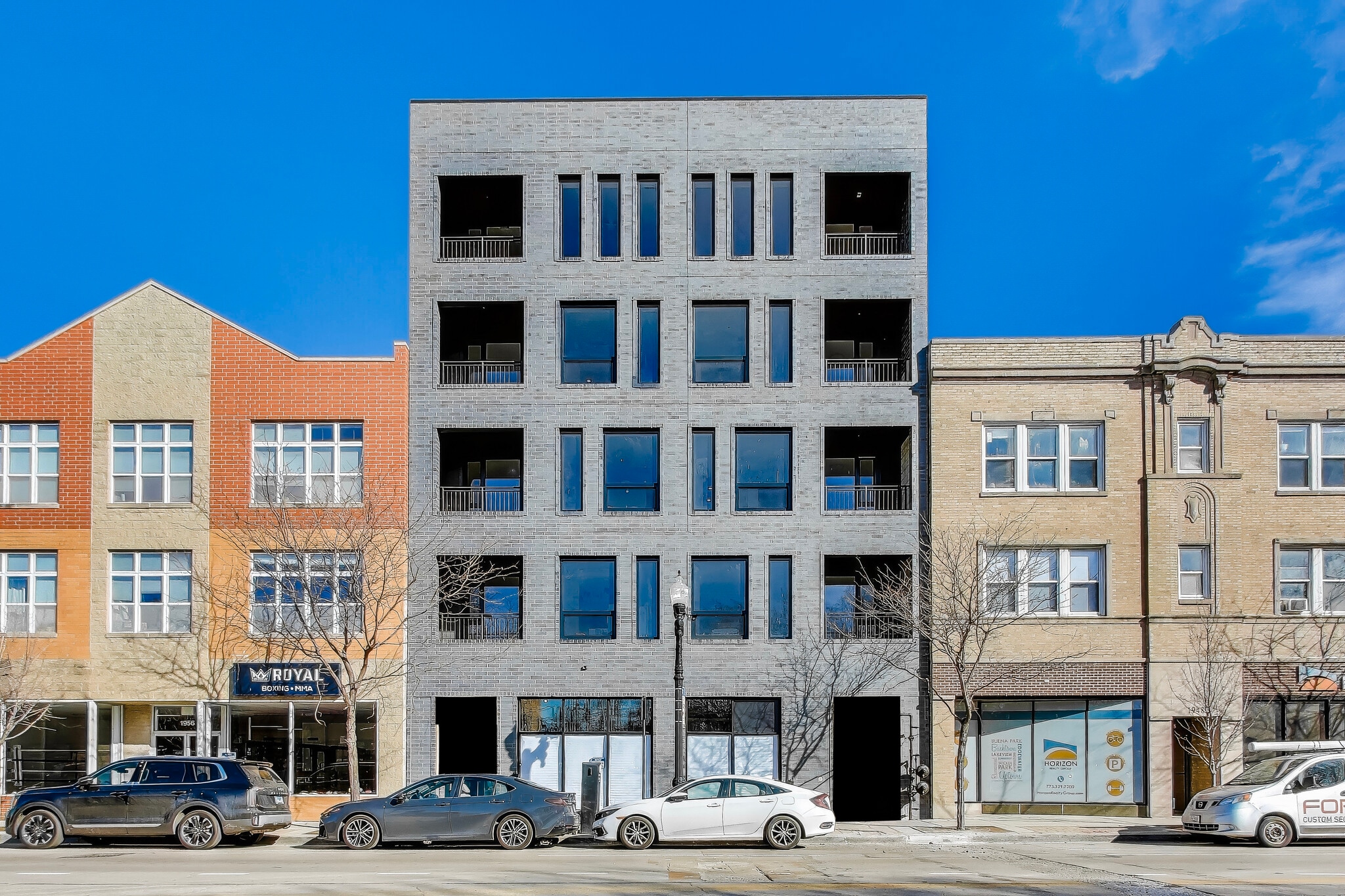 1952 W Lawrence Ave, Chicago, IL for Rent