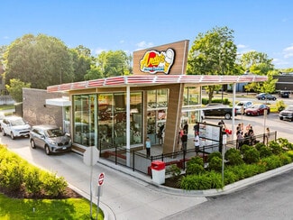 Schaumburg, IL Retail - 390 N Barrington Rd